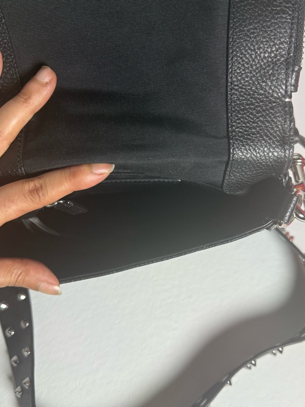 Marc Jacobs Nomad Removable Crossbody Saddle Bag - Black Spiked Strap - Picture 3 of 8